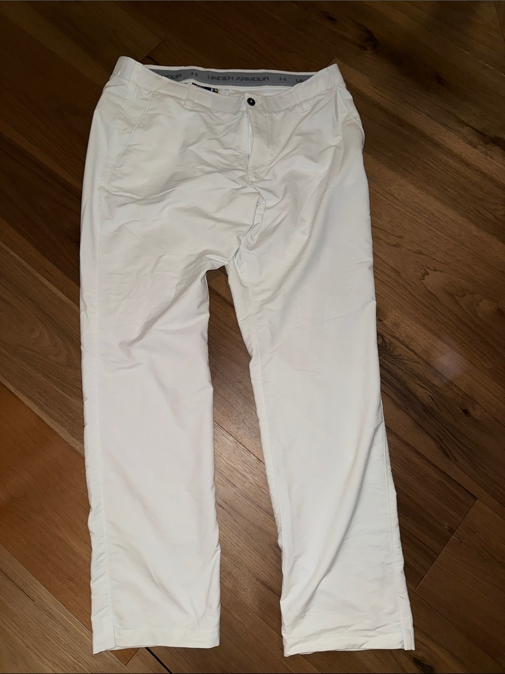 Under Armour Men's White Performance Chinos/Golf pants
